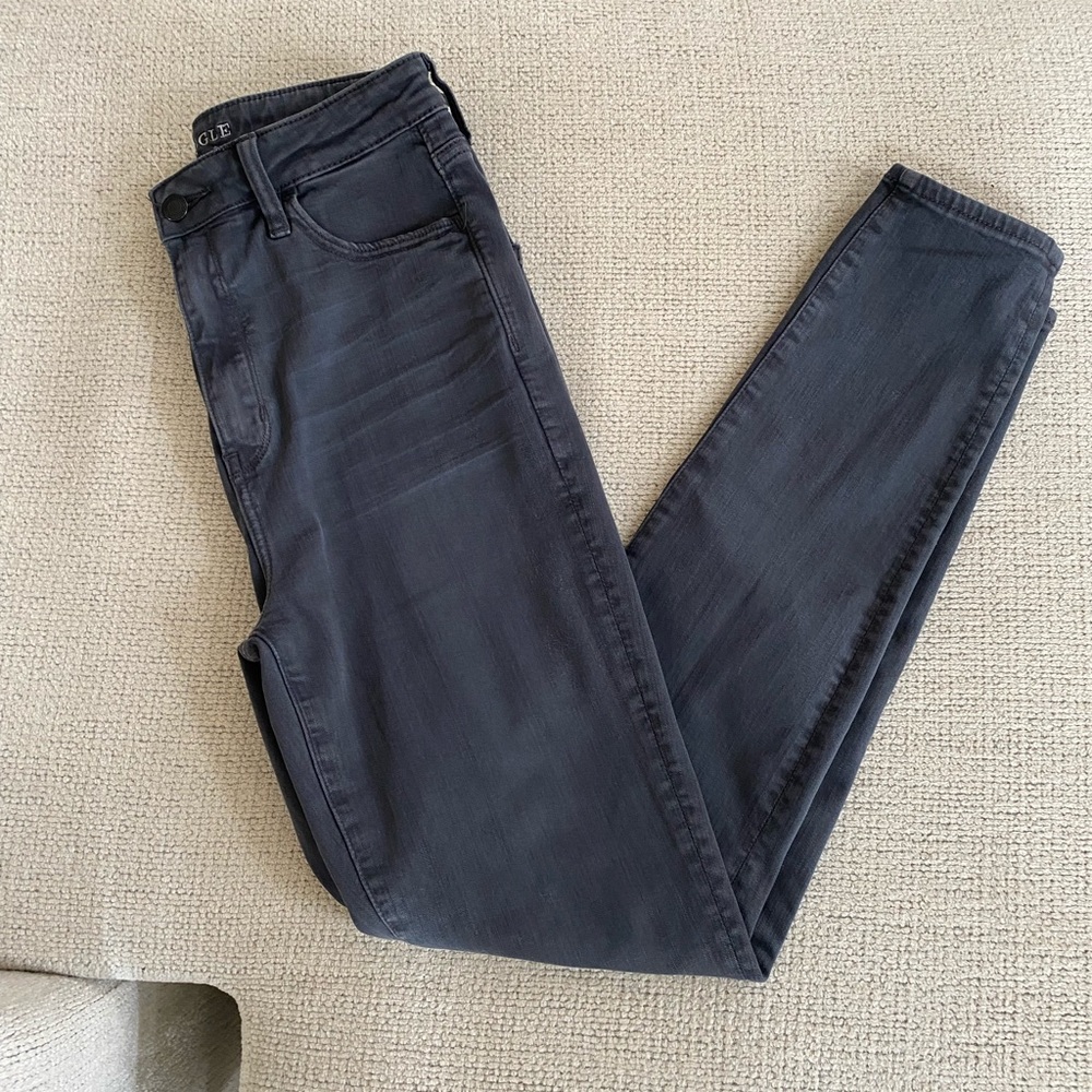American Eagle Hi Rise Jeans